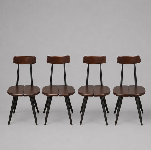 Vier stoelen mod. Pirkka en kruk voor Laukaan Puu, Finland