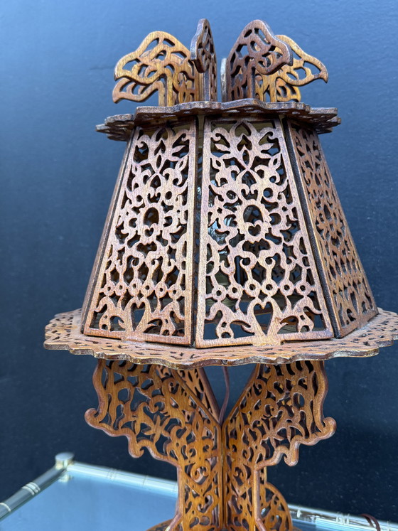Image 1 of Lampe bois ajouré style exotique années 60