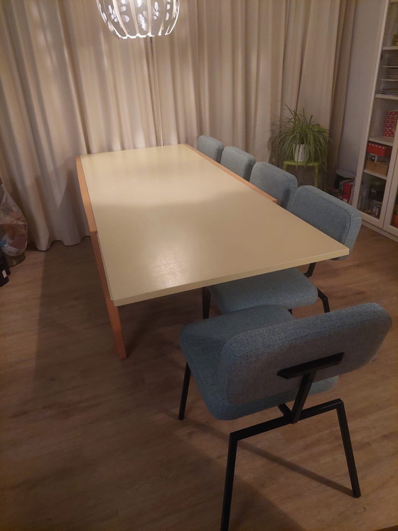 Image 1 of Tavolo allungabile con piano in formica 165-225 × 90 cm