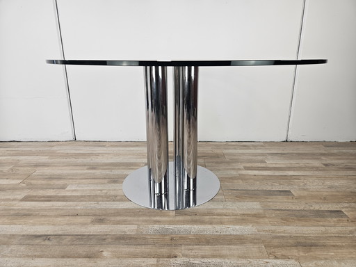 Table en métal vintage avec plateau en verre rond