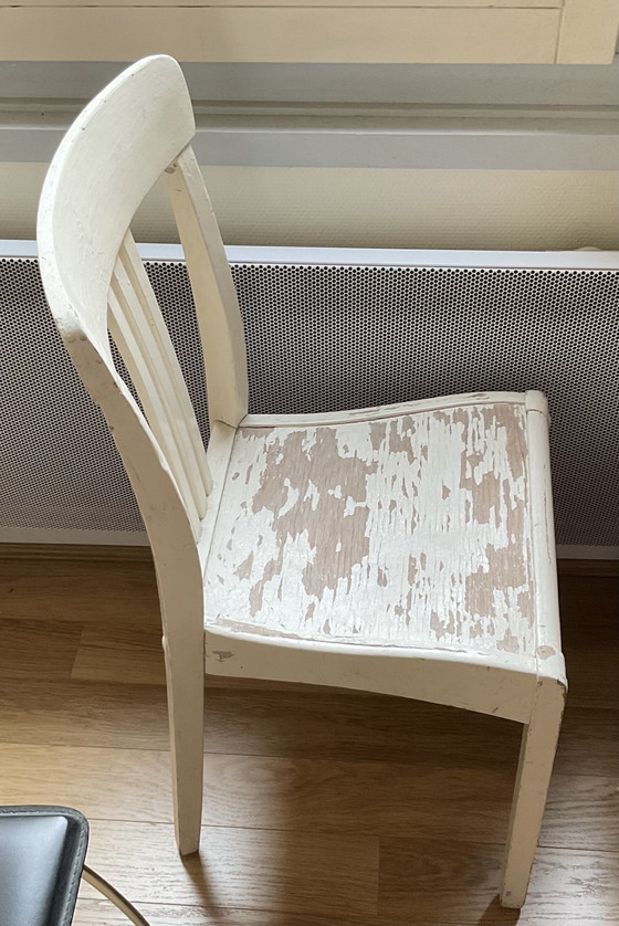 Image 1 of Sedia da bistrot vintage in legno in ottime condizioni