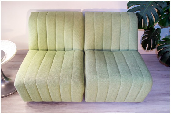 Image 1 of Chaise longue, década de 1980, tejido de lana verde claro.