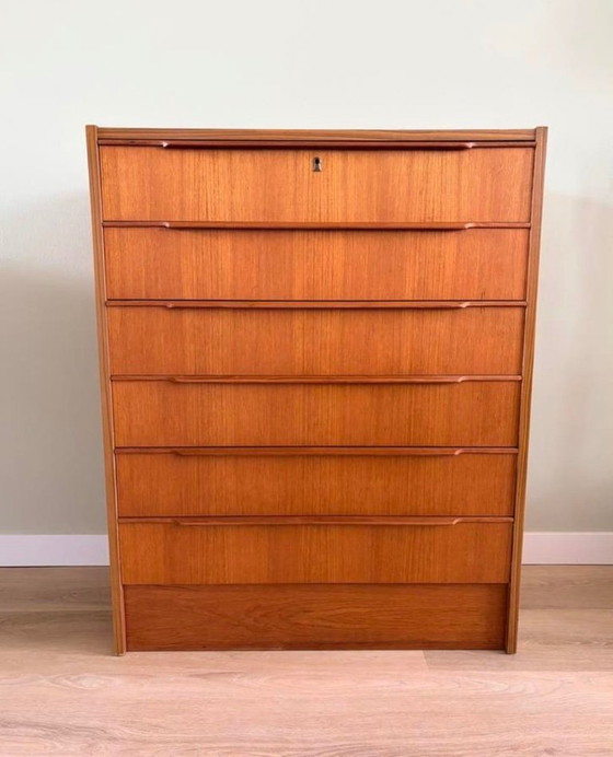 Image 1 of Deense ladekast, teakfineer kastje, Steens furniture