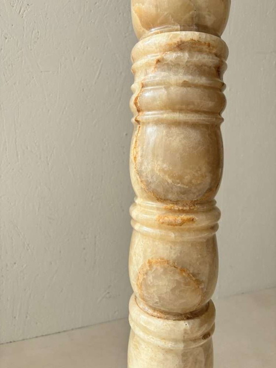 Image 1 of Lámpara de pie rara de mediados de siglo en alabastro