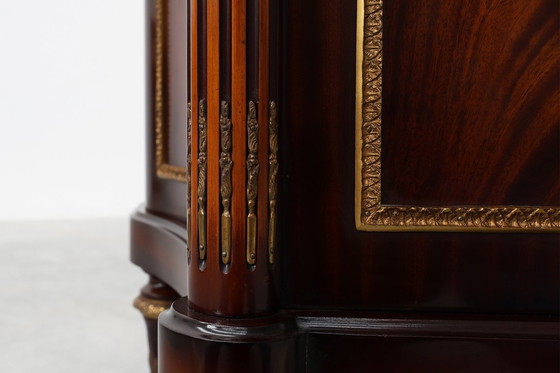 Image 1 of Hoogwaardige 20e-eeuwse mahonie buffetkast in Lodewijk XVI-stijl, E.P. Ehalt, Frankrijk