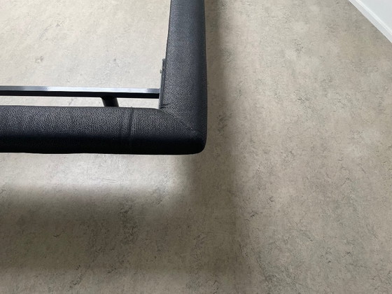 Image 1 of Bettumrandung, Stützkissen und Nachttische mit Schubladen