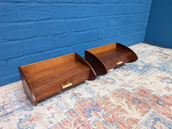 Image 1 of 2 comodini vintage sospesi, danesi, anni '60