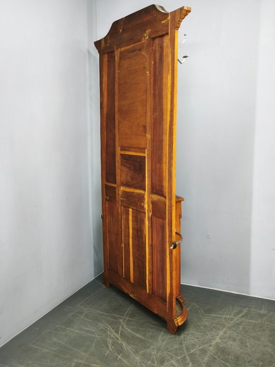 Image 1 of Porte-manteau Gründerzeit en chêne incrusté avec miroir, XIXe siècle, vers 1890