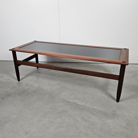 Image 1 of Table basse vintage, plateau réversible