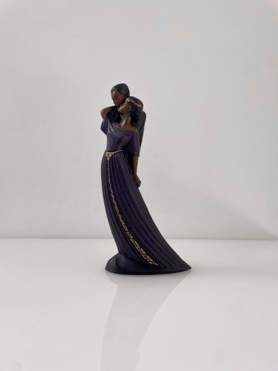 Image 1 of Enesco Mahogany Princess The Embrace 1994