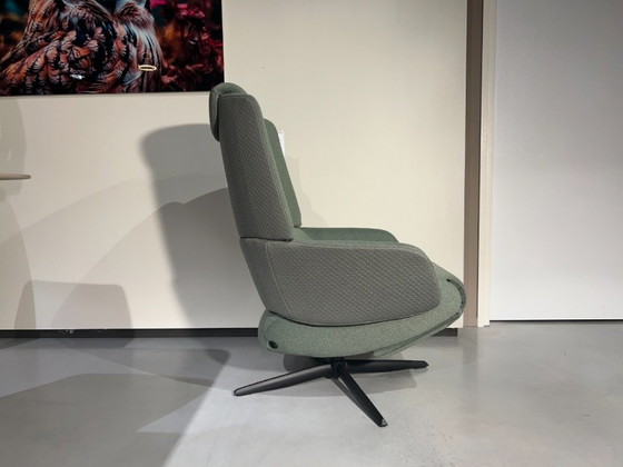 Image 1 of Fauteuil Future RV1024