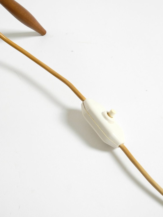 Image 1 of Sehr seltene, wunderschöne Mid-Century-Modern-Tischleuchte „Tripod Cocoon“.