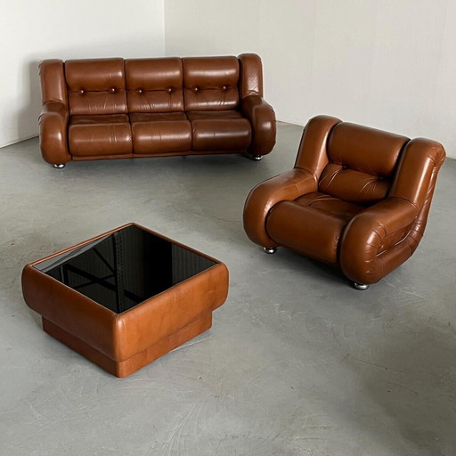 Italienisches Space-Age-Wohnzimmer-Set im Stil von Mimo Padova, cognacfarbenes Leder und Chrom, 1970er Jahre Italien