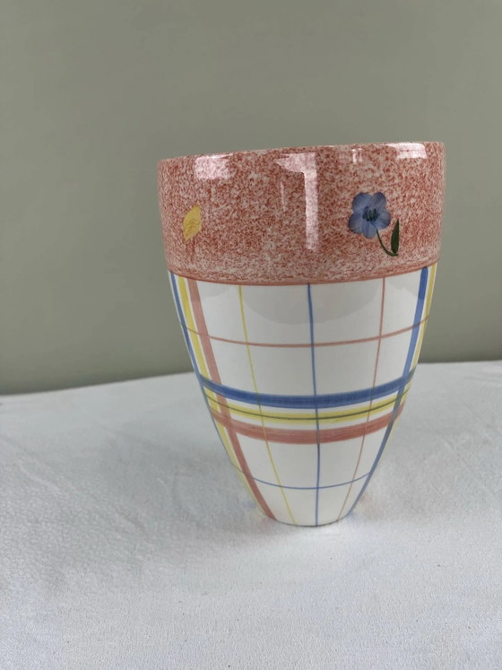 Vase vintage à carreaux – Porcelain (photo 4 of 8)
