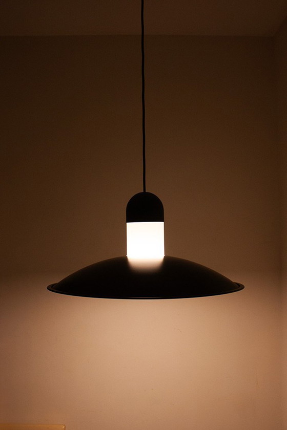 Image 1 of Lampada a sospensione vintage UFO GlasHütte Limburg in metallo e vetro opalino