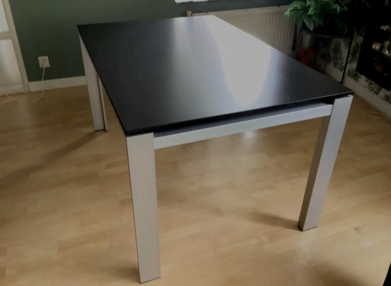 Image 1 of Tavolo da pranzo di design Bree's New World Presto