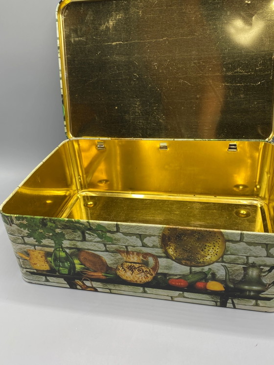 Large Massilly Metal Tin – Rustic Kitchen Decor – Decorative Objects (photo 5 of 10)