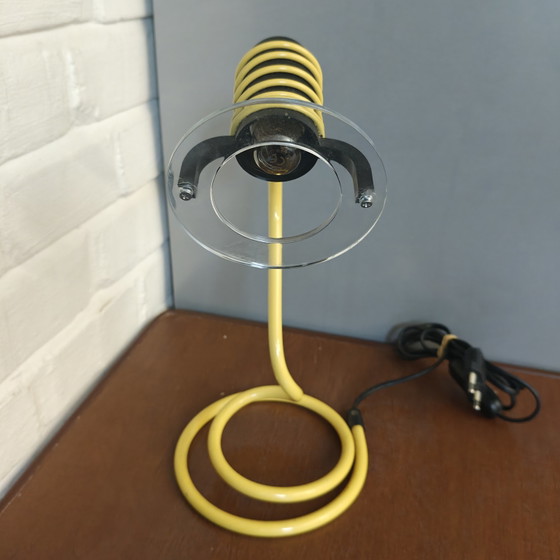 Vintage ESTO 54974 table lamp 1997 – Postmodern Space Age – yellow – Metal, Glass (photo 7 of 12)