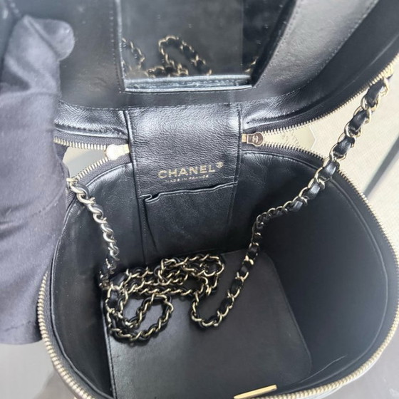 Image 1 of Chanel Trendy CC Vanity, schwarzes Lammleder, goldene Beschläge, Mikrochip