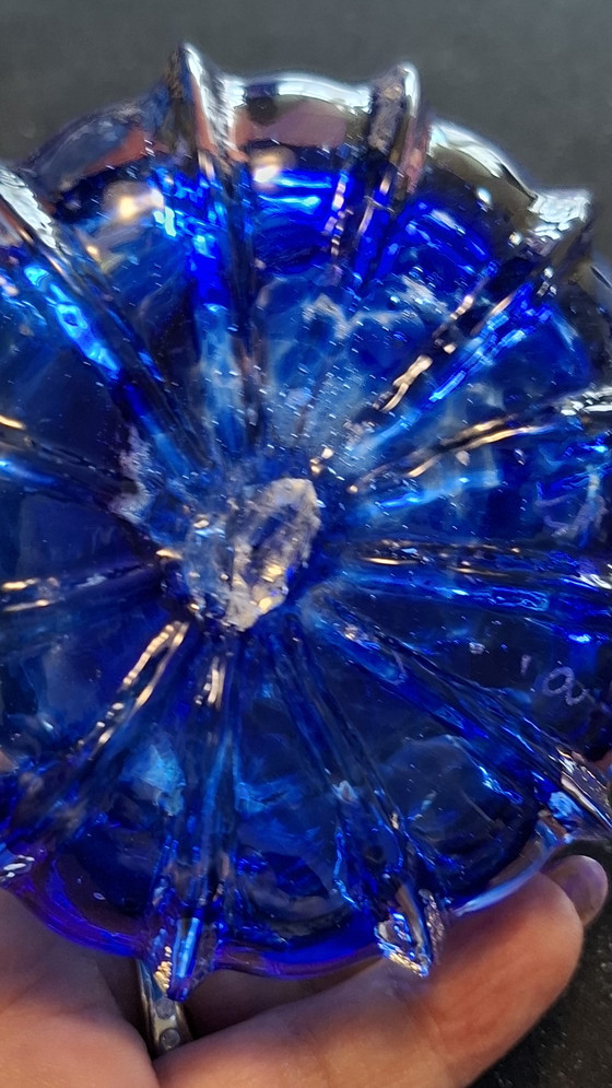 Image 1 of SAS eine kleine blaue Vase handgefertigt