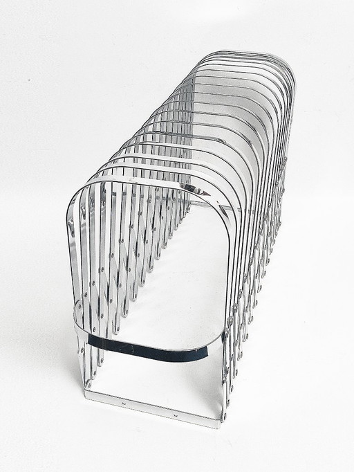 Le porte-revues Luther Evans