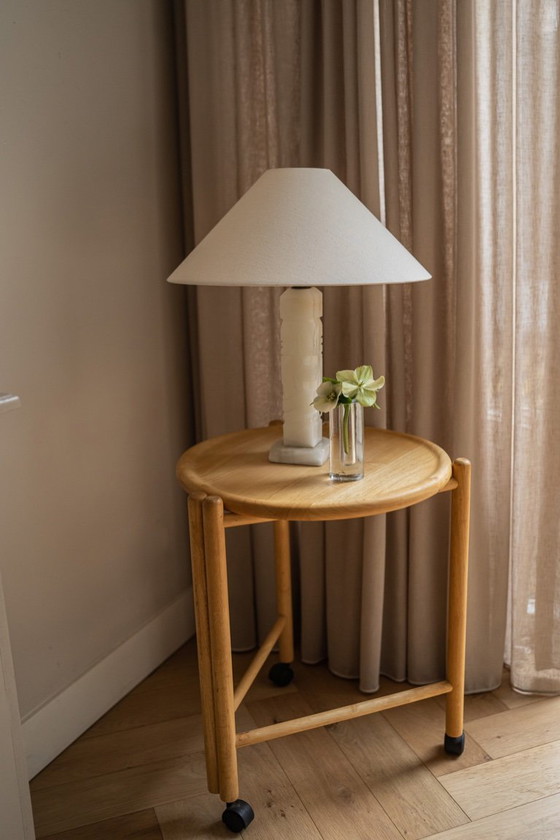 Image 1 of Vintage Off white onyx table lamp