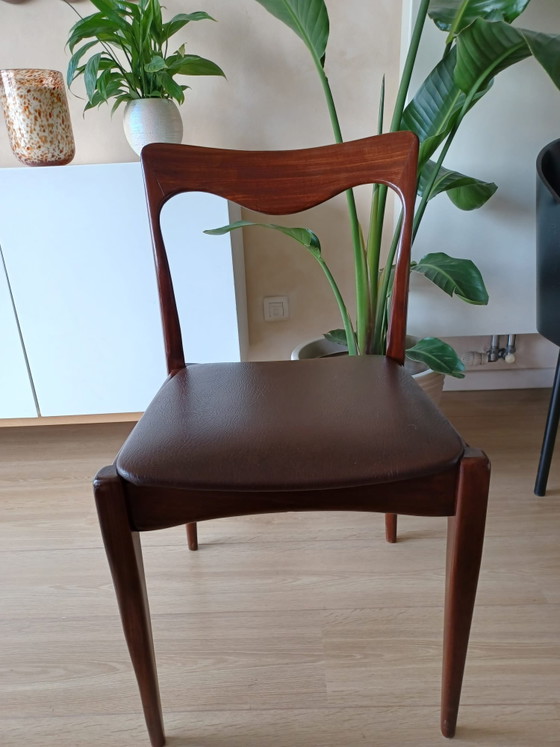 Image 1 of Prachtige vintage stoelen met leer zitting.