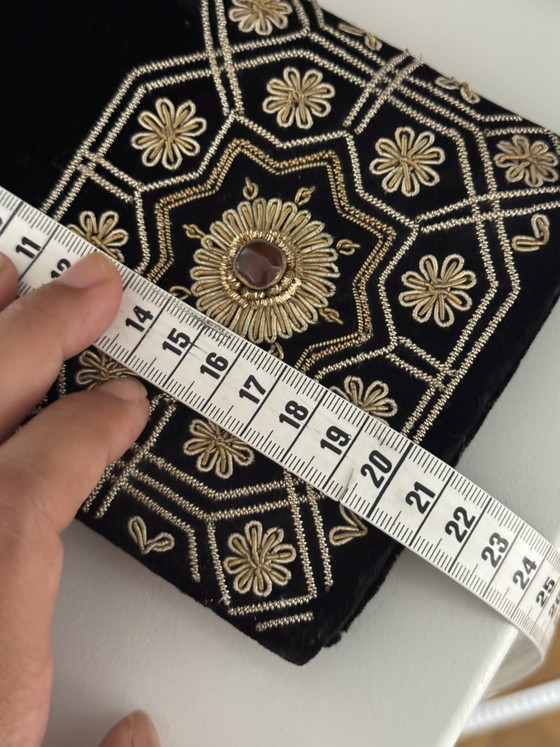 Image 1 of Geborduurde fluwelen tas met steentjes en gouden draden, clutch, vintage