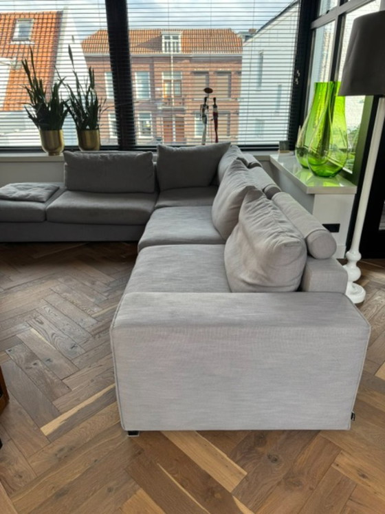 Image 1 of Canapé d'angle design en stock