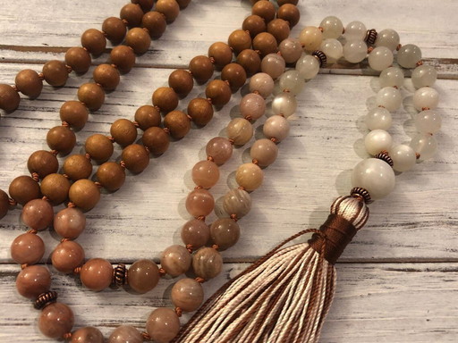 Divine Sandalwood Moonstone Mala, 108 Mala Beads, Buddhist Prayer, Meditation, Femine Energy, Goddess, Awareness Tranquility Div