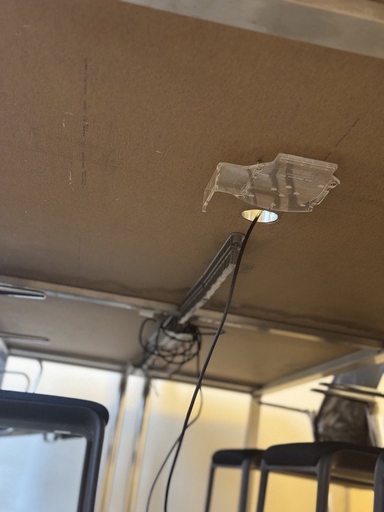 Image 1 of bureau design