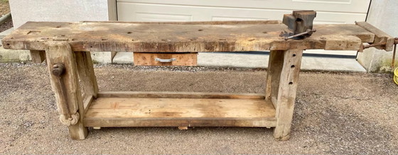 Image 1 of Etabli De Menuisier Français Ancien En Hêtre Massif – Début XXe