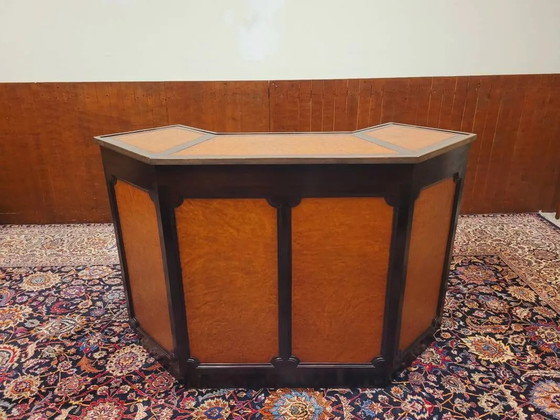 English Chesterfield mahogany bar fully upholstered in leather, Barstools (photo 6 of 22)