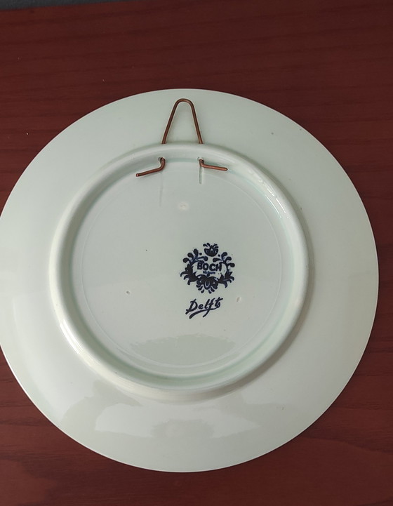 Image 1 of Lot de 2 assiettes murales vintage en faïence de Delft – Boch Belgium / Sphinx royal