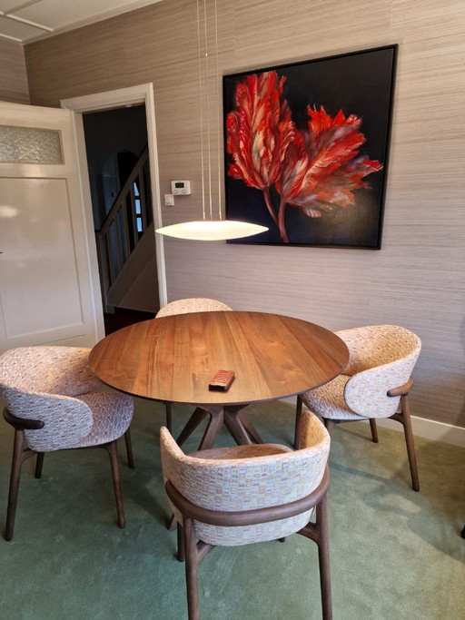 Mesa de comedor artesanal modelo Lakri más 4 sillas de comedor - Nueva - Precio de recogida