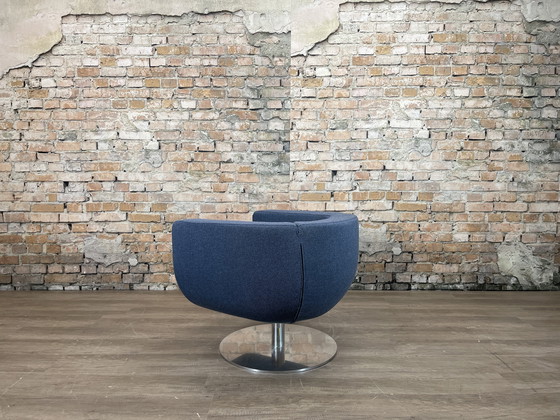 Image 1 of B&B Italia Fauteuil Tulip bleu foncé