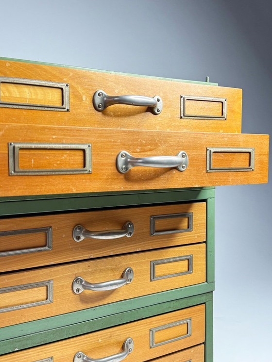 Image 1 of Armadietto per attrezzi/farmacia d'epoca della RDT