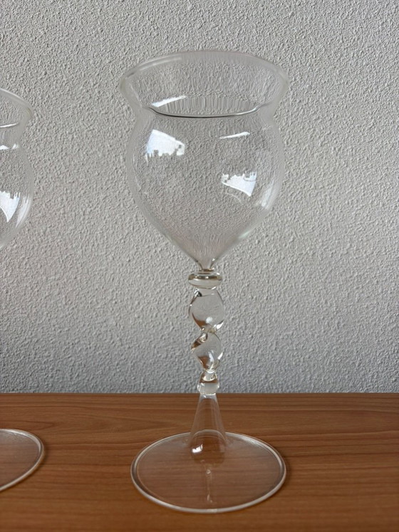 Image 1 of Jos Böhm: 2 Bijzondere wijnglazen hand geblazen collectors item.