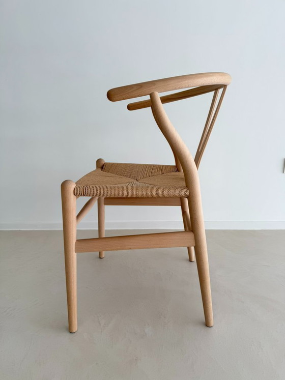 Image 1 of 4x Carl Hansen CH24 Wishbone stoelen (beukenhout, zeep)