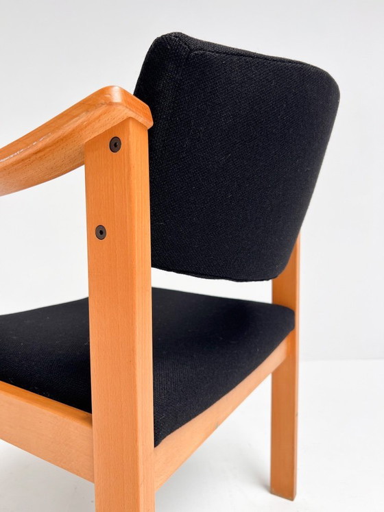 Image 1 of Set di 9 sedie in stile Mid-Century Modern, ispirate a Hans Wegner.