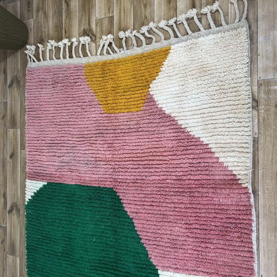Image 1 of Berber Beni Ourain rug, handwoven using traditional techniques, size 150/250 cm