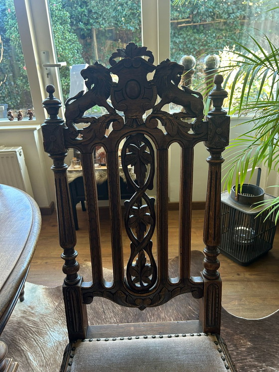 Image 1 of Historische eethoek uit 1885/1900 massief hout gesneden 