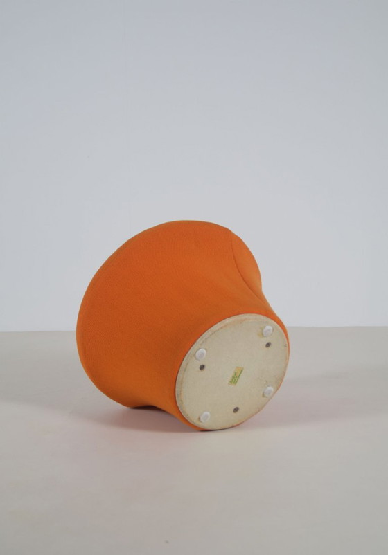 Mushroom P560 designed by Pierre Paulin for Artifort, 1960s, Footstools & poufs, Textile, Metal, Orange (photo 4 of 6)