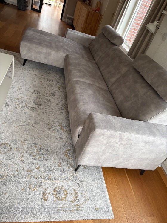 Image 1 of Nueva combinación de asientos