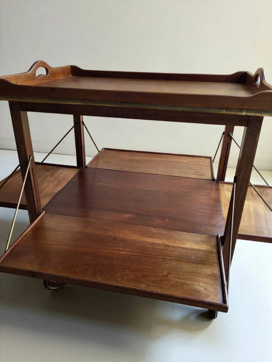 Mesa auxiliar/mesa de té de los años 50 – Carritos de bar, Wood, Brass, Art Deco (photo 8 of 12)