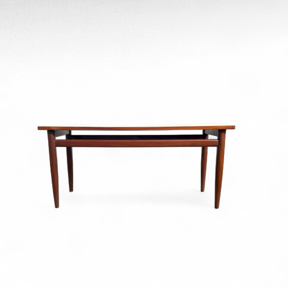 Image 1 of Mid Century Couchtisch Platte aus Teakholzfurnier, Gestell aus massivem Teakholz
