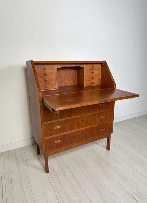 Image 1 of Vintage Mid Century Deense teakhouten secretaire jaren 60