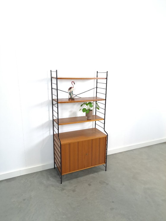 Image 1 of Armario modular WHB de diseño en teca con tres estantes