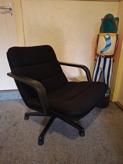 Artifort Channel Lounge Chair by Geoffrey Harcourt