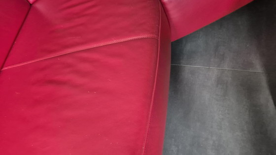 Image 1 of Canapé d'angle design en cuir rouge